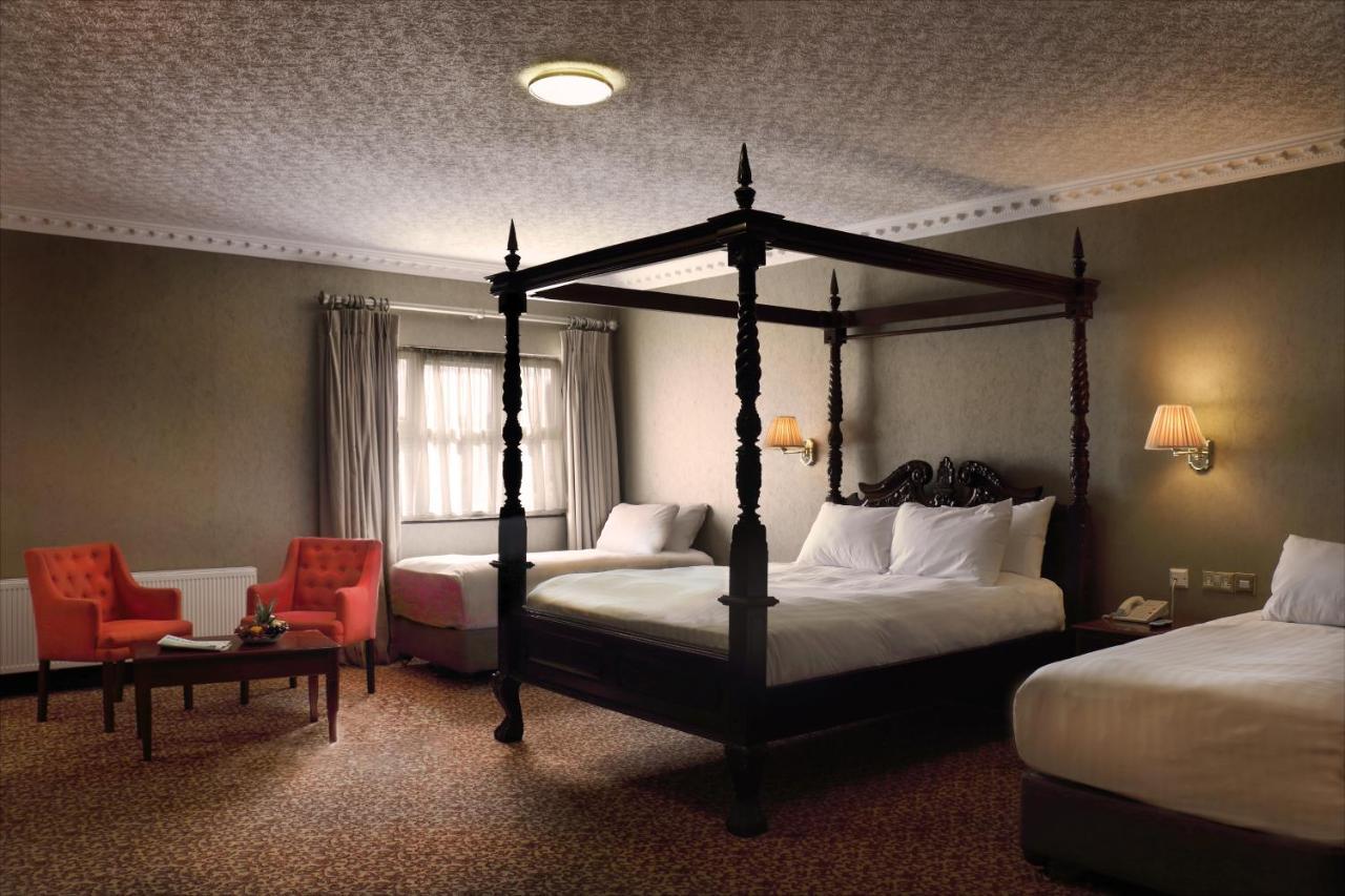 Seven Oaks Hotel Κάρλοου Εξωτερικό φωτογραφία